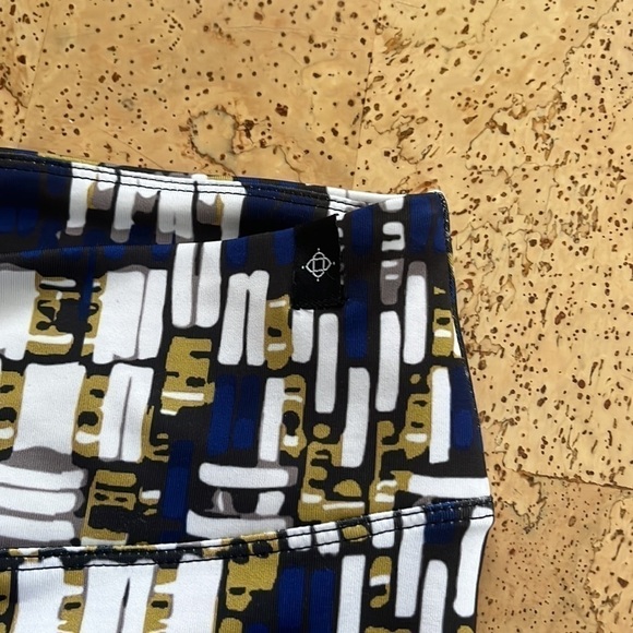 SATVA Leggings - Picture 6 of 10